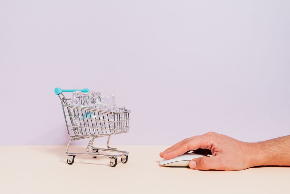 Read more about the article eCommerce Marketing in Chicago: 5 Strategies for Online Retail Success